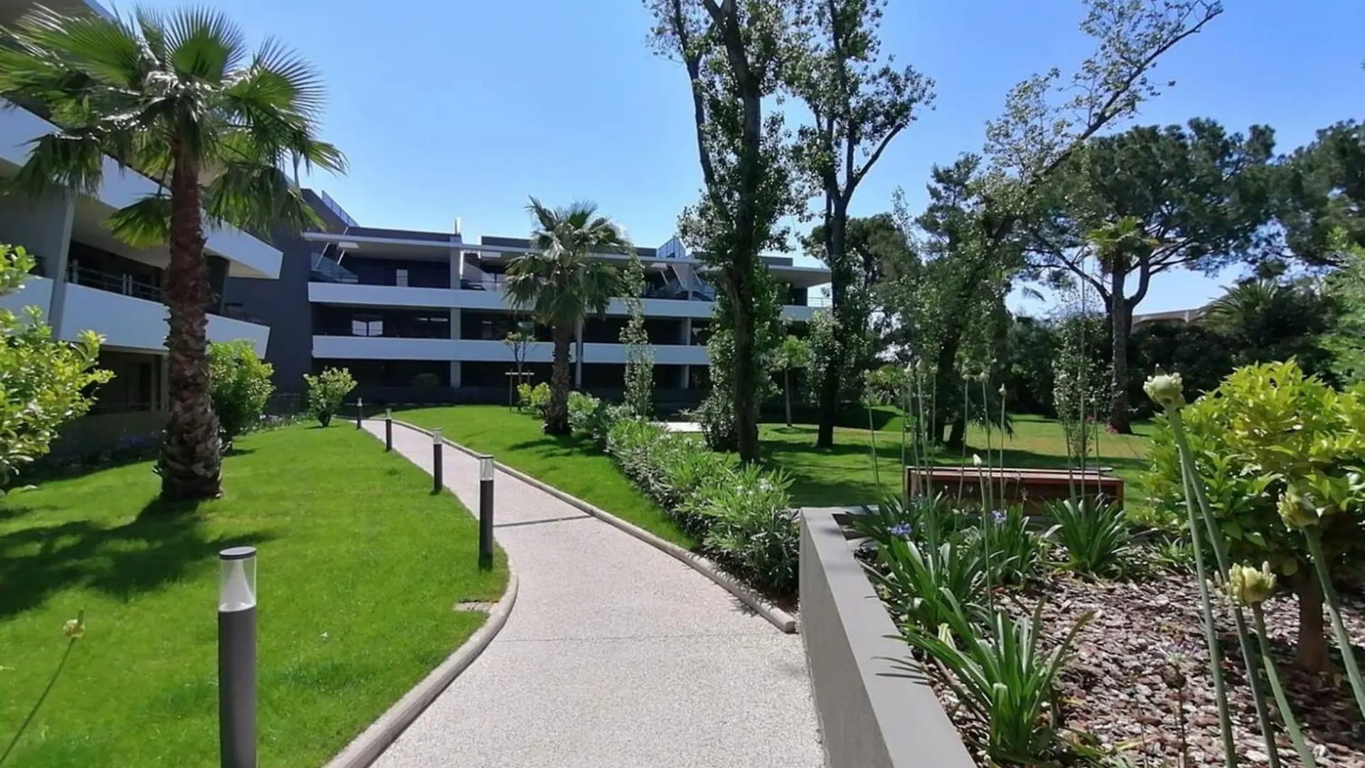 Studio Feet In The Water Friendly Cozy And Unique Villeneuve-Loubet