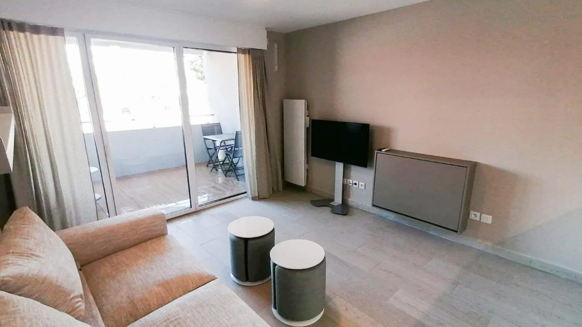 Studio Feet In The Water Friendly Cozy And Unique Villeneuve-Loubet